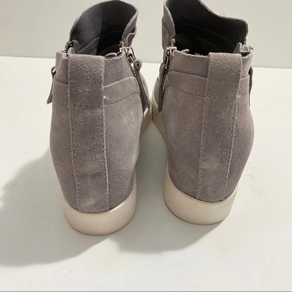 Dolce Vita Winy Suede Wedge Sneaker Sz 9.5 NWOB